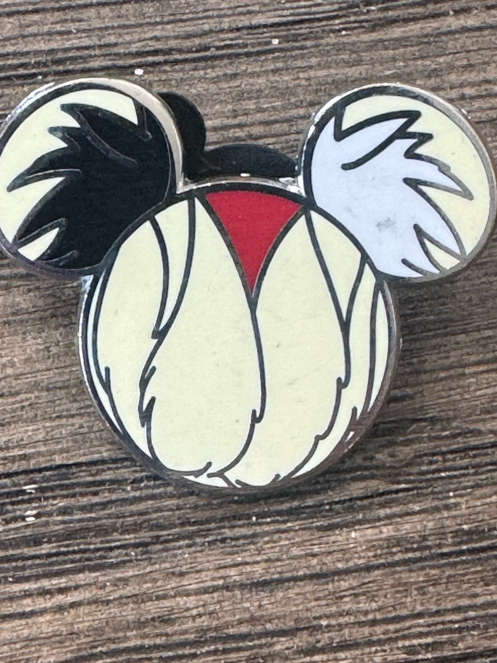 5/$25 Disney Cruella Pin Disney Pin Mickey Icon Villains Mystery Cruella De Vil